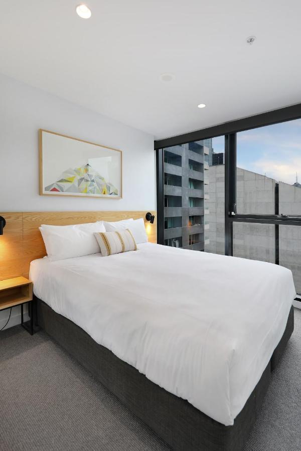 The Canvas Apartment Hotel เมลเบิร์น ภายนอก รูปภาพ