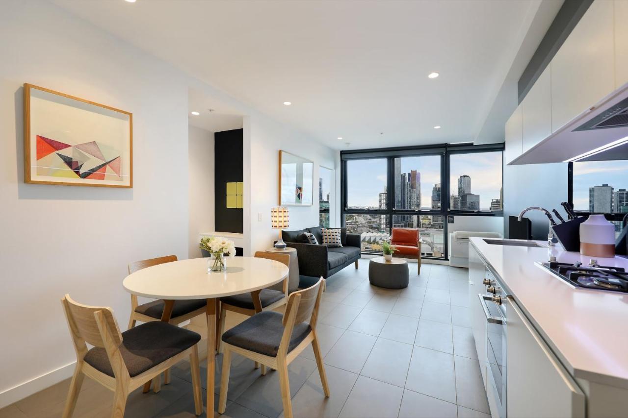 The Canvas Apartment Hotel เมลเบิร์น ภายนอก รูปภาพ