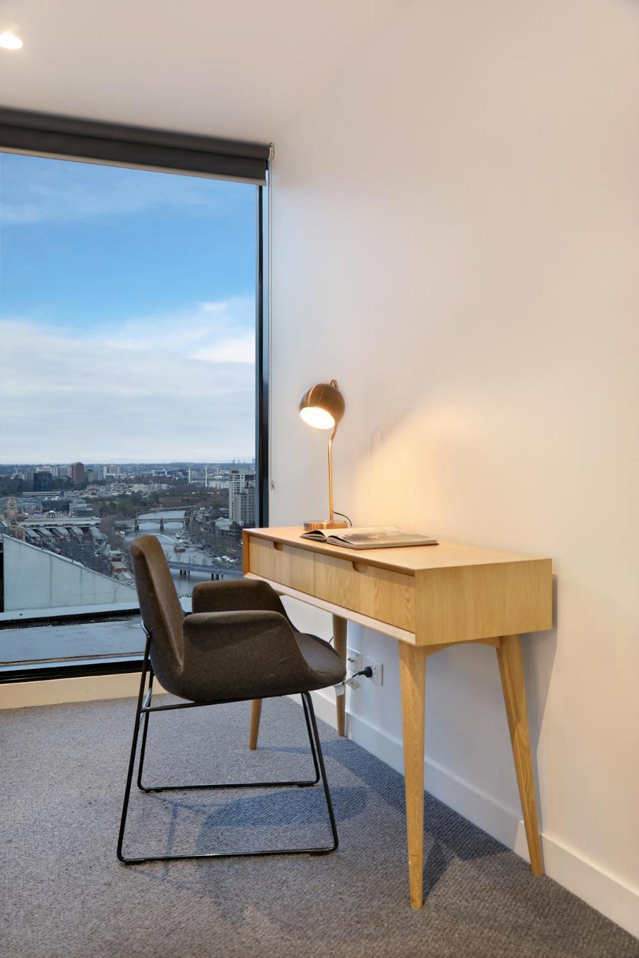 The Canvas Apartment Hotel เมลเบิร์น ภายนอก รูปภาพ