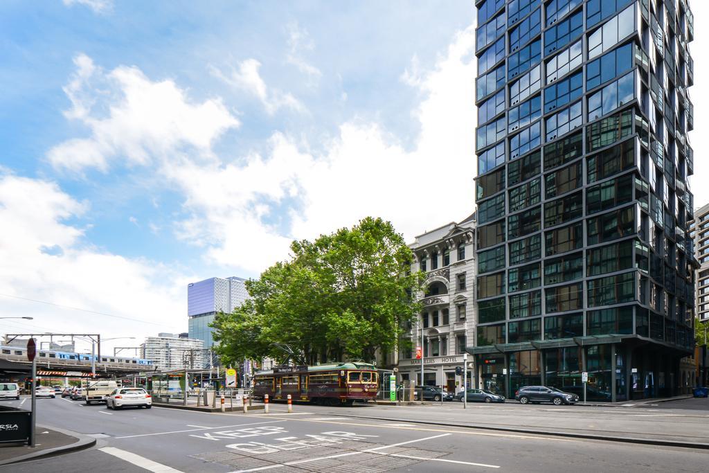The Canvas Apartment Hotel เมลเบิร์น ภายนอก รูปภาพ